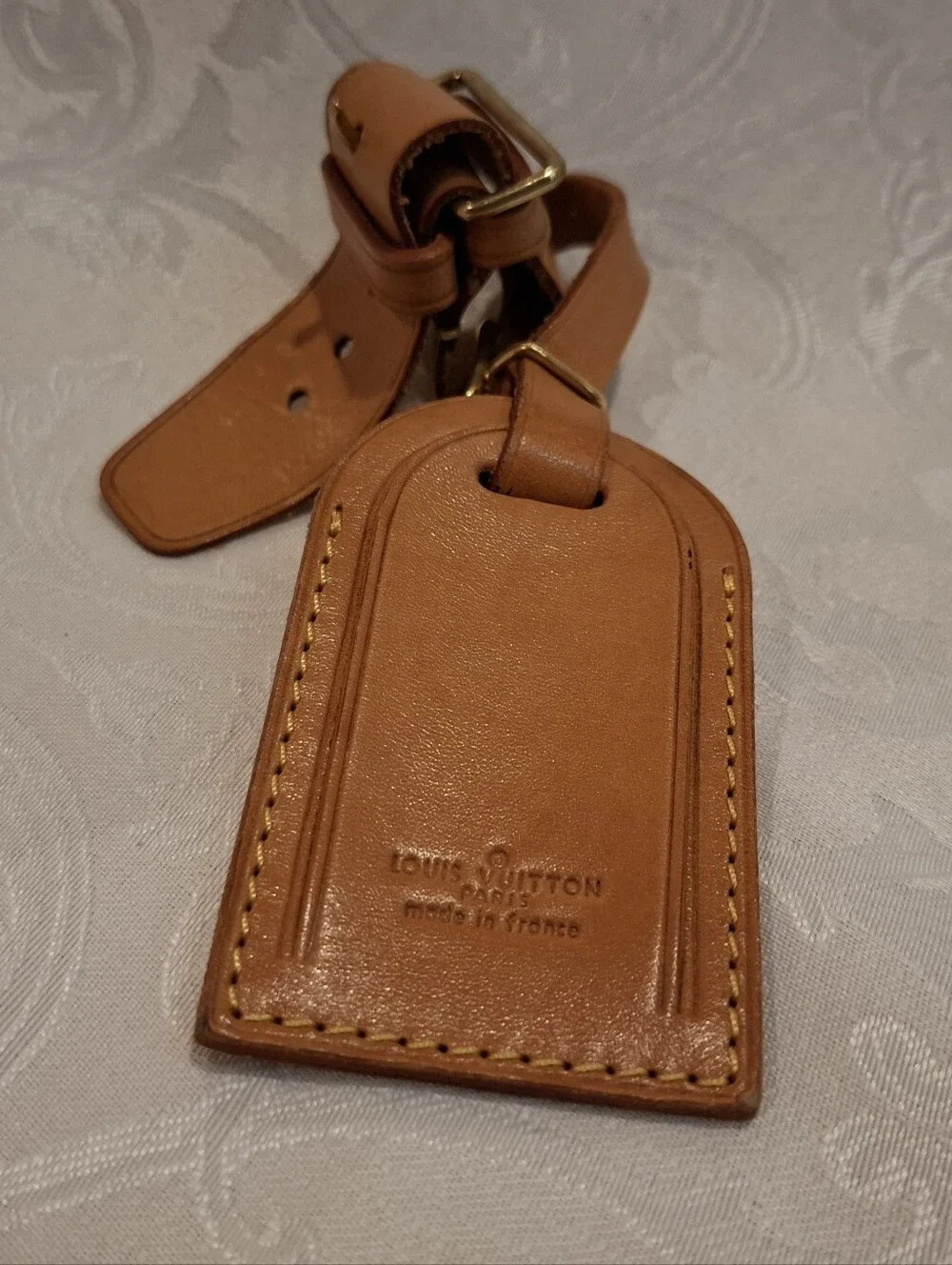 Louis Vuitton Vachetta Leather Luggage Tag in Tan